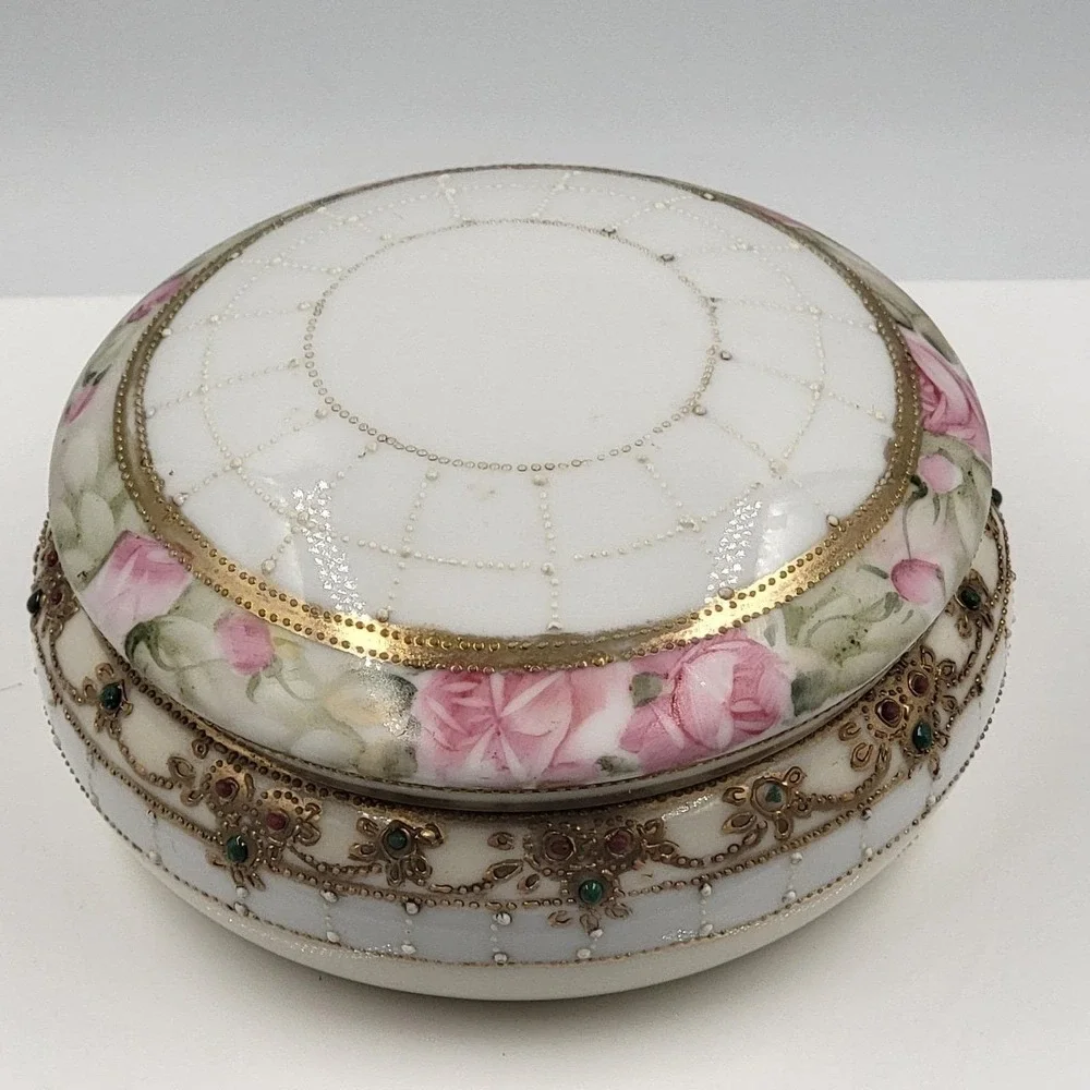 Vintage Hand‎ Painted Nippon Floral Trinket Box with Lid Gold Trim